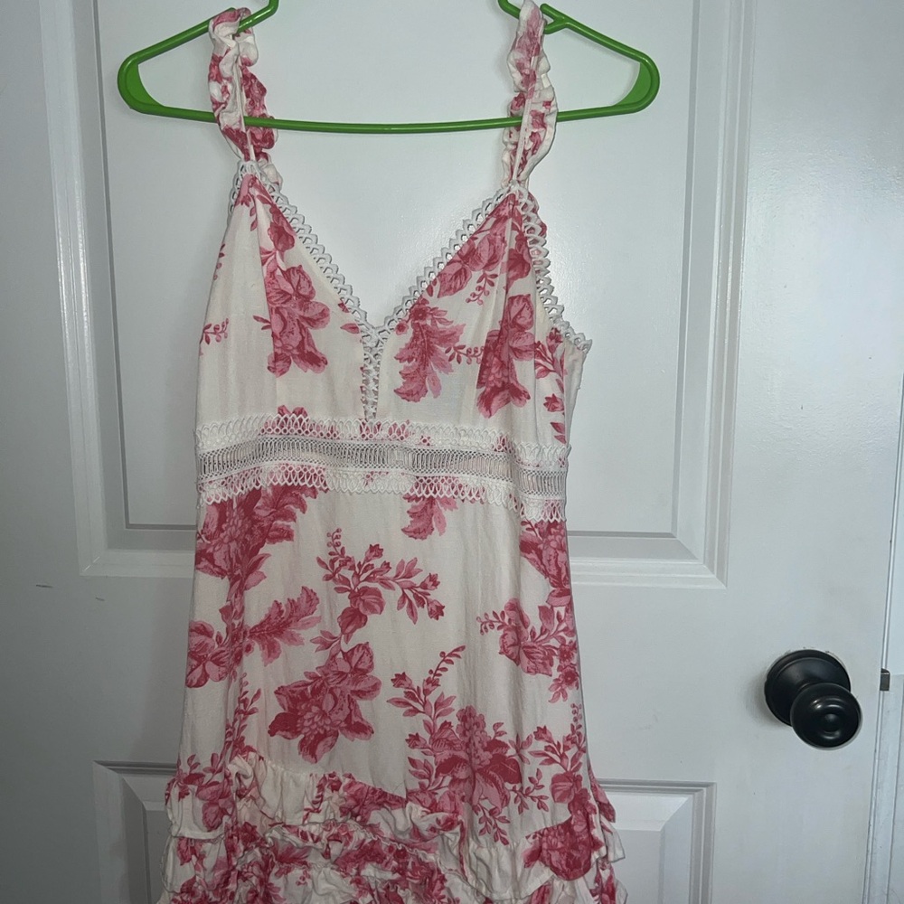 Floral Lace-Trimmed sundress